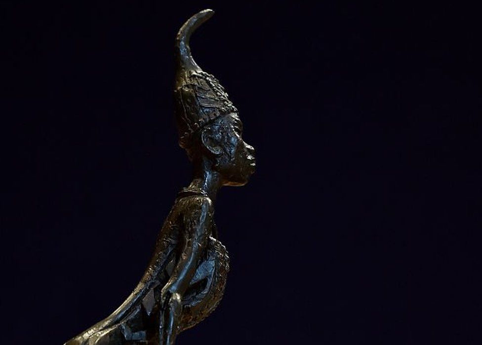 A photo of one of Ben Enwonwu's sculptures