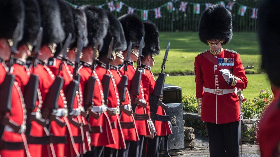 Welsh Guards parade through Pontypridd