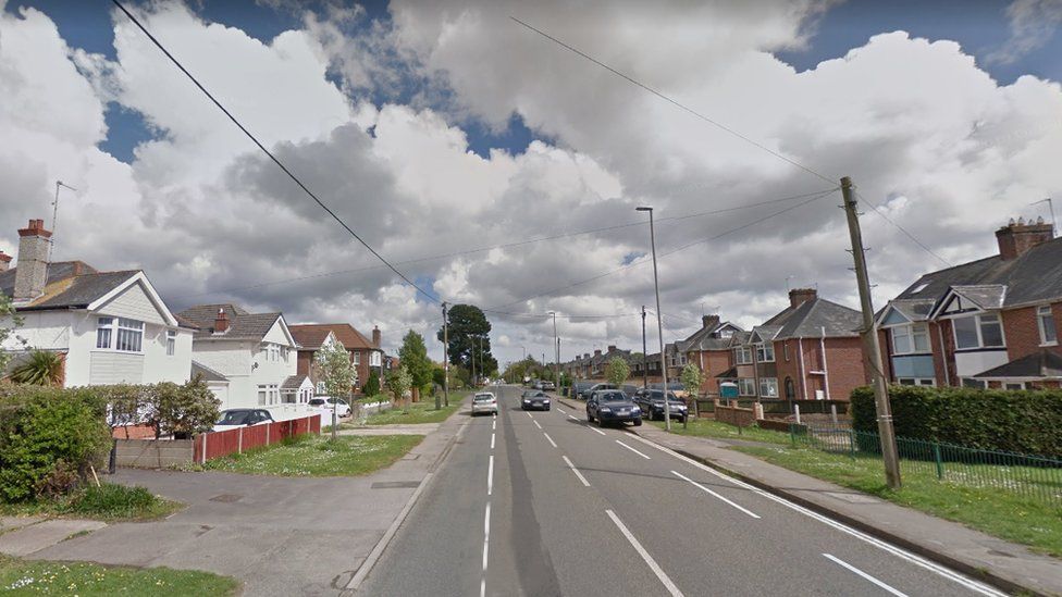 Driver dies in Dorset after crash with scaffolding lorry BBC News