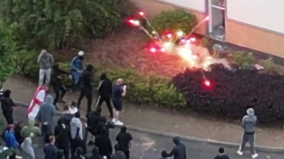 Riots at a hotel in Tamworth