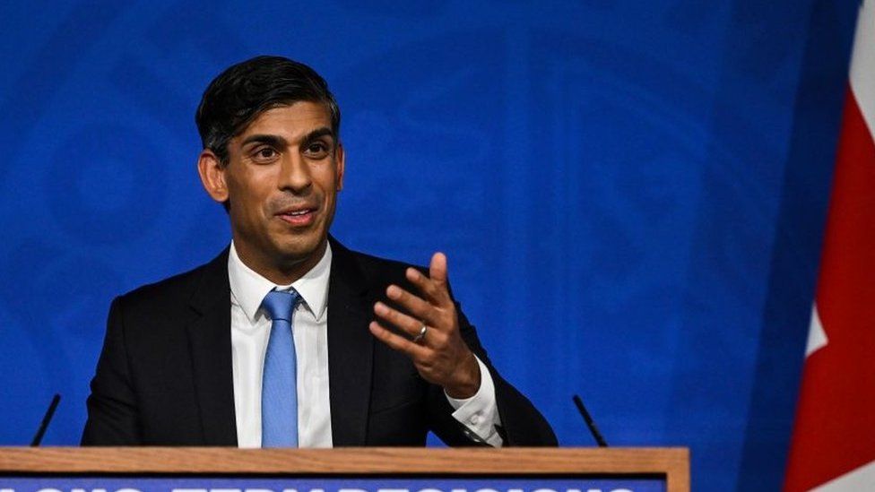 Net zero: Rishi Sunak announces plans to delay petrol and diesel car ...