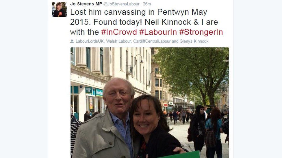 Tweet showing Labour MP for Cardiff Central, Jo Stevens, with former Labour leader Neil Kinnock