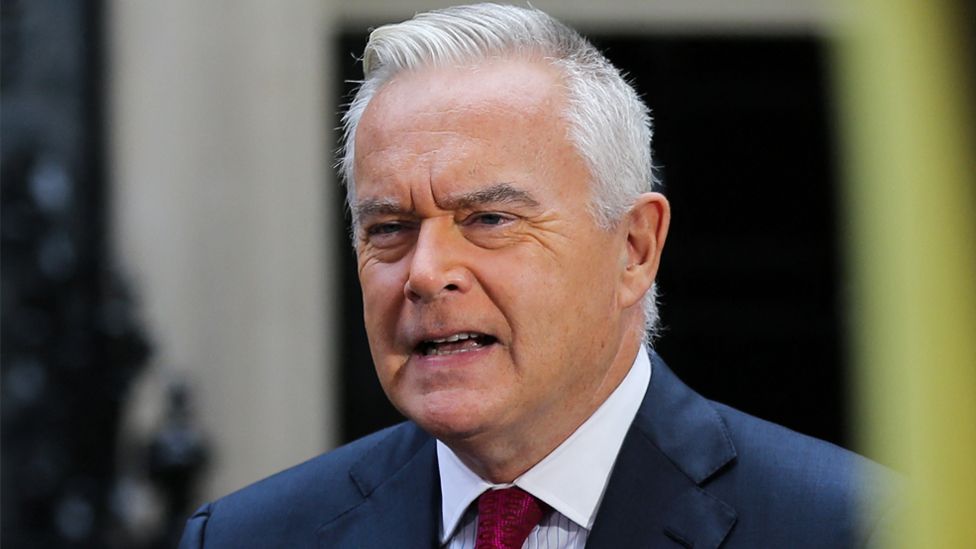 Huw Edwards speaks in front of Downing Street in central London on 5 September 2022