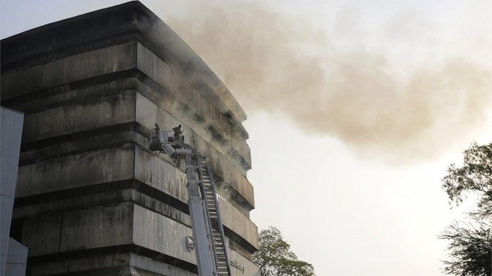 Firefighters try to extinguish a fire that broke out in the National Museum of Natural History in the Federation of Indian Chambers of Commerce and Industry (FICCI) complex in New Delhi, India, 26 April 2016.