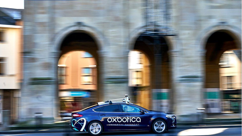 A car using Oxbotica autonomous technology