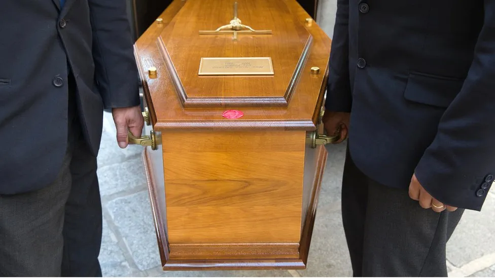 'Dead' woman found breathing in coffin