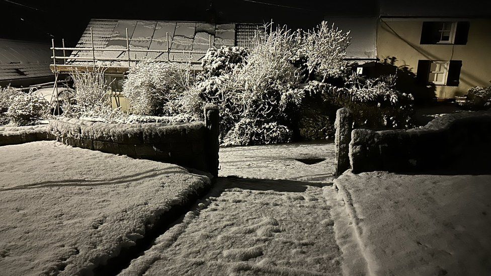 Snow in Stithians