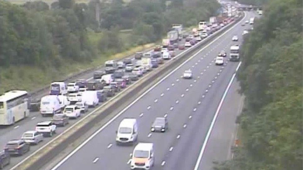 M5 Traffic Southbound Lane Opens After 150 Litre Diesel Spillage BBC 