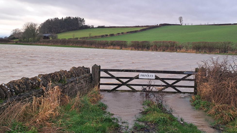 Flooding of farmland in Oxfordshire