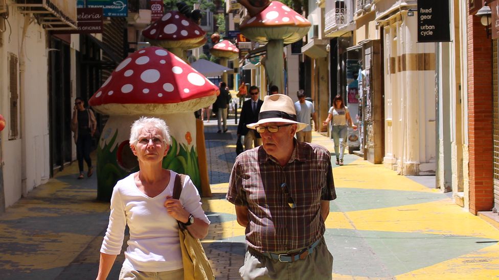 British pensioners in Alicante, Spain, 6 Jun 16
