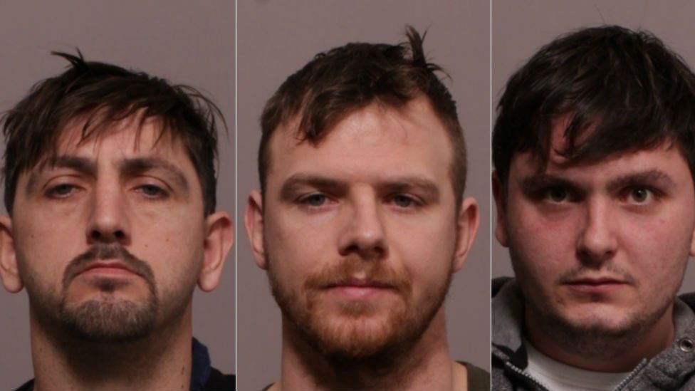 Men jailed after cash machine ram-raids across East Midlands - BBC News