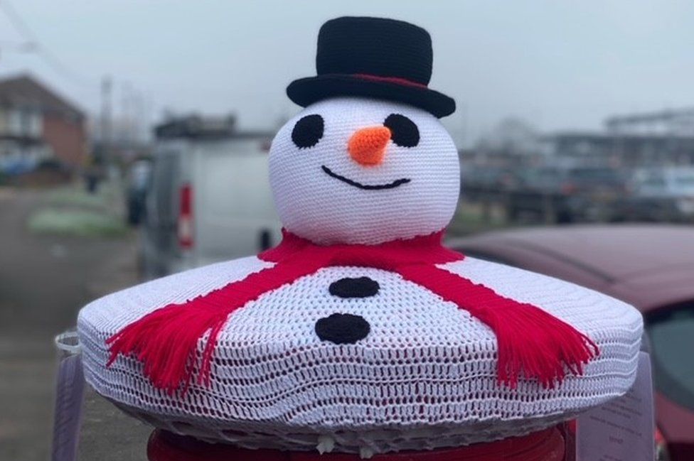 In pictures Postbox toppers deliver festive cheer in the south BBC News
