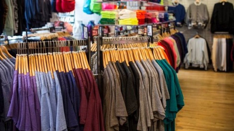 American Apparel files for bankruptcy protection - BBC News