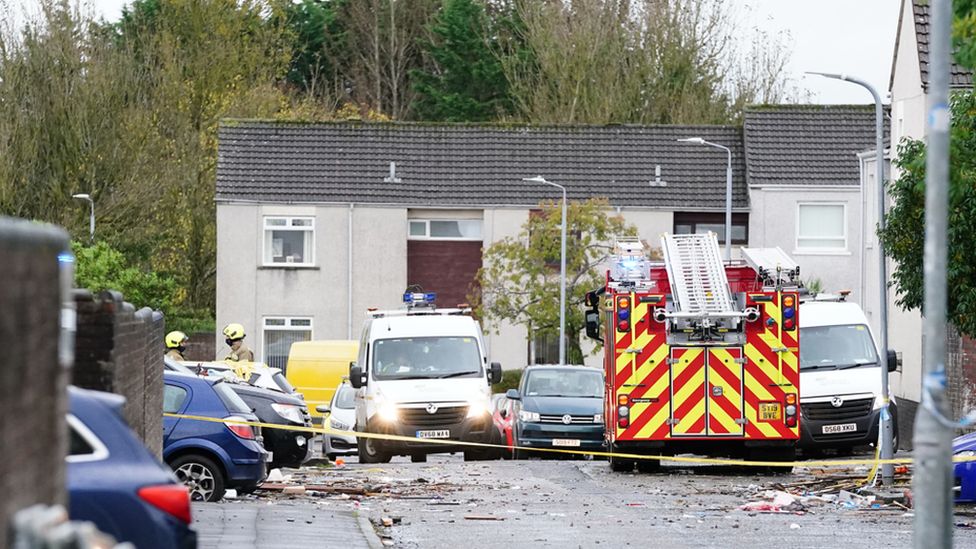 Boy, 16, and woman critically ill after Ayr explosion - BBC News