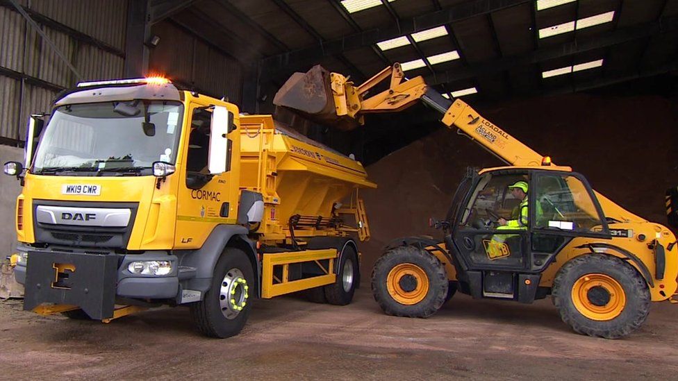 Cornwall Council seeks Cornish names for gritter fleet BBC News