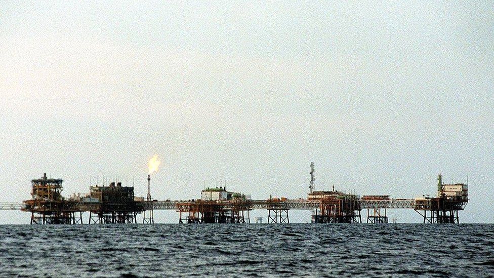 Ein Offshore-Feld von Brunei Shell Petroleum, 2000