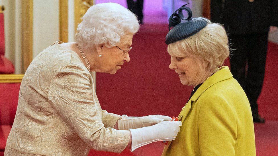 The Queen with Miss Anne Craig, also known as Wendy Craig, at Buckingham Palace on 3 March