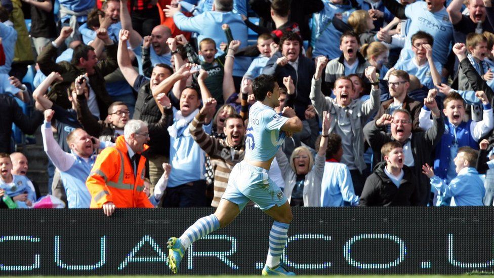 Sergio Aguero's title-winning Manchester City shirt to be sold - BBC News