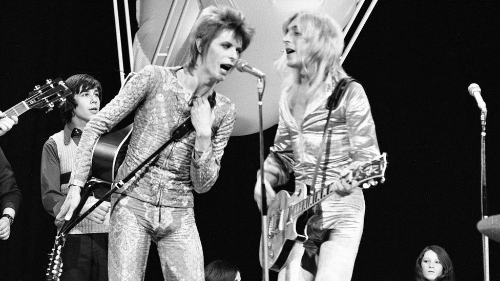 David Bowie and Mick Ronson on Top of the Pops in July 1972