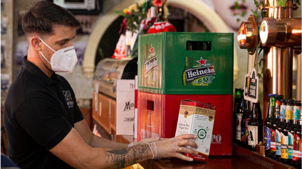 Heineken delivered to a bar