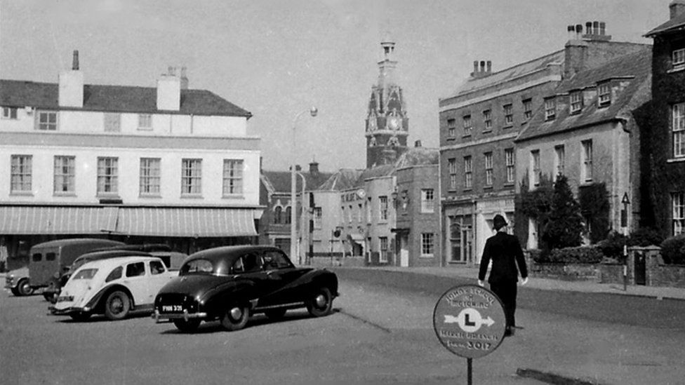 Cambridgeshire March marchers marching 'for no reason' BBC News