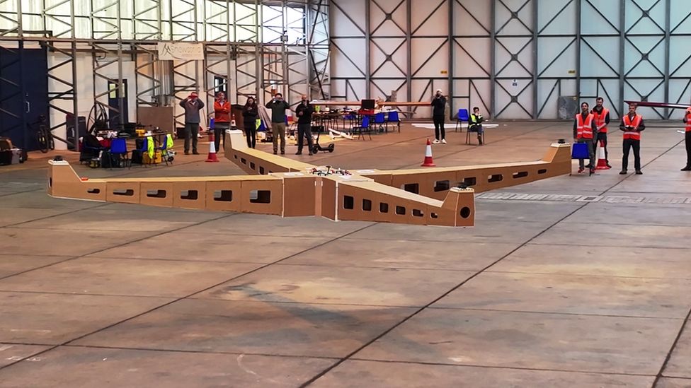 Building the world's largest foamboard aircraft - Science and Engineering