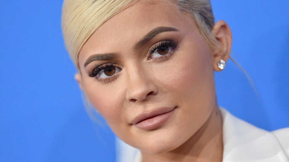 Kylie Jenner: Is she really a 'self-made' billionaire? - BBC News