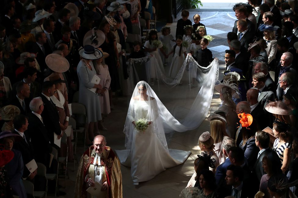 Meghan markle's wedding clearance veil