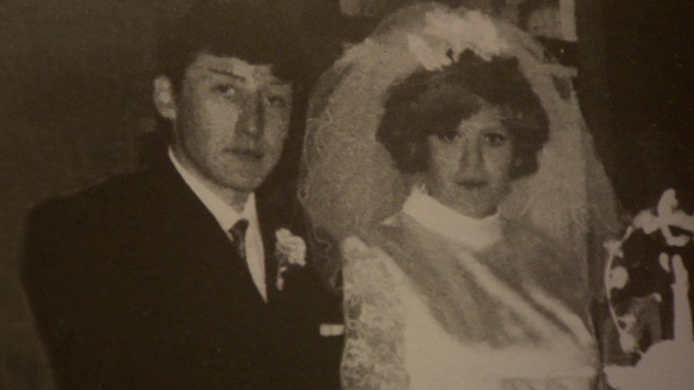 John Copeland and Carol Copeland on their wedding day