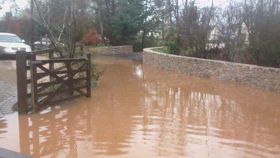 Mass Sewage Floods Hit Devon Homes As Manholes Overflow Bbc News 