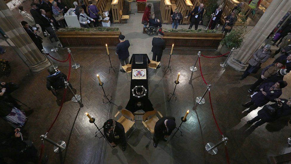 Richard III coffin