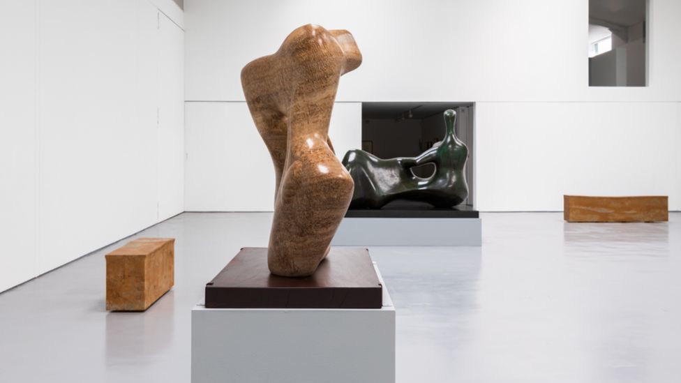 New Henry Moore exhibition This Living Hand 'encourages touch again ...
