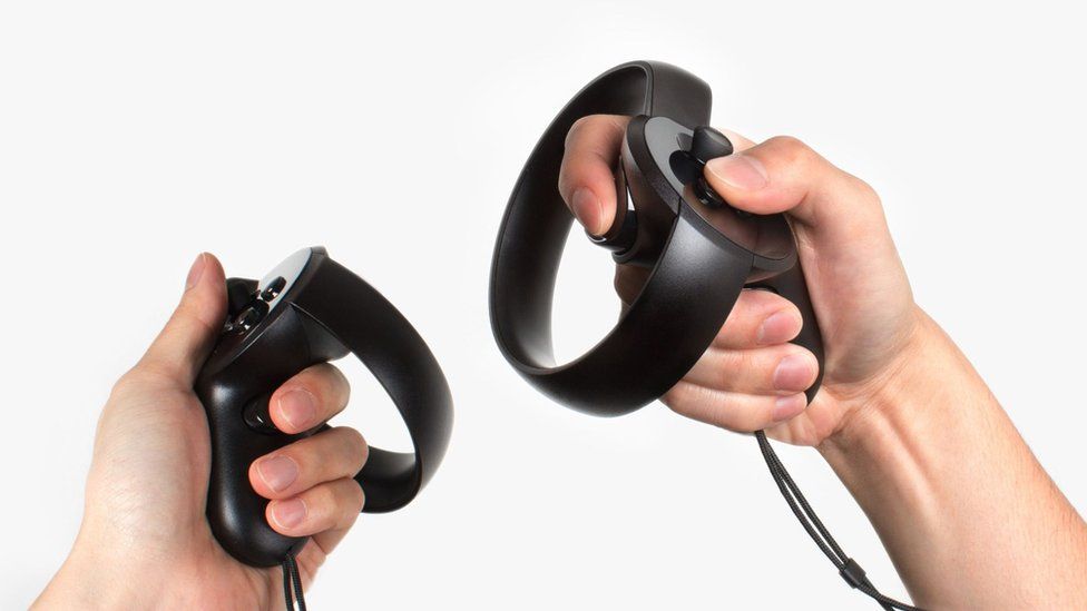 Oculus's Touch controllers are being released in December