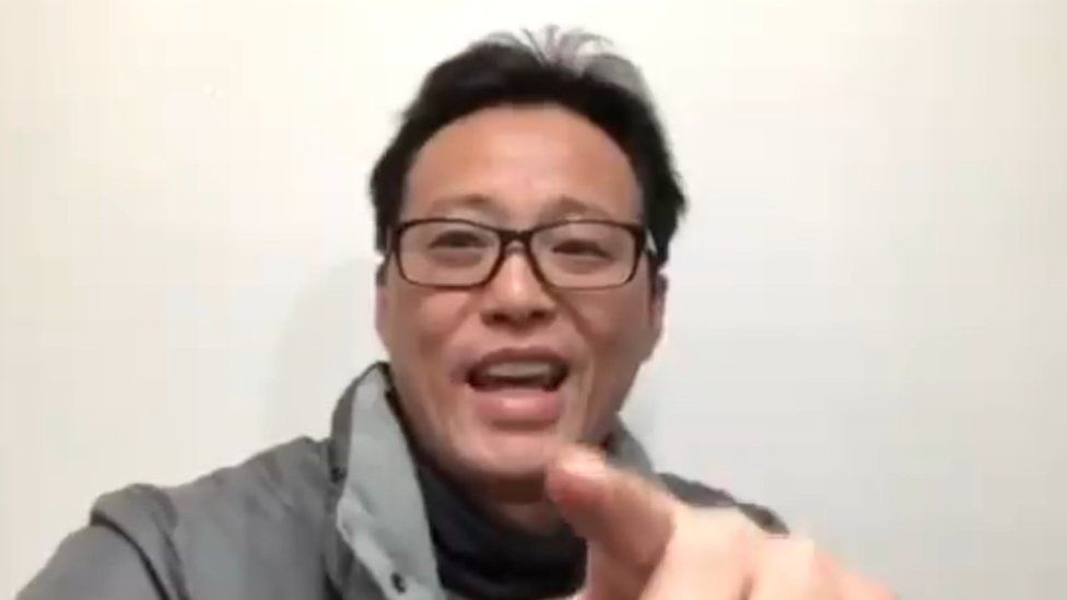 Hua Yong sends his young daughter a video greeting on her birthday