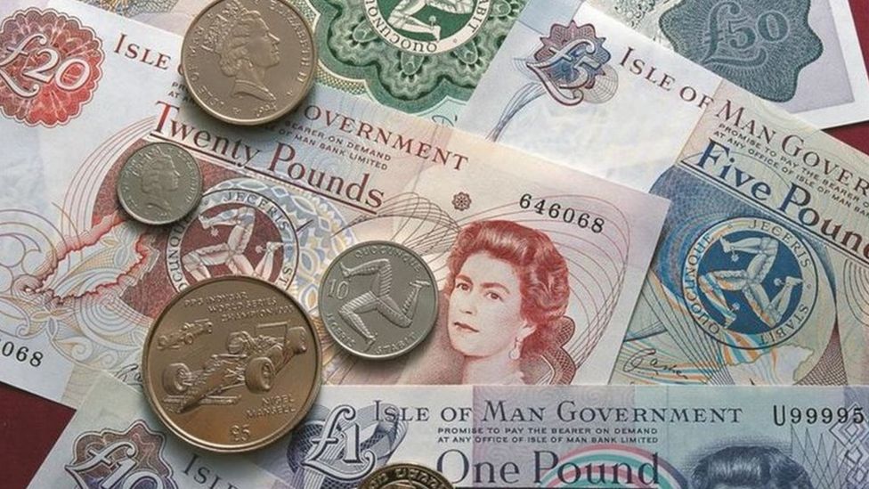 The Isle of Man to continue to circulate low value coins - BBC News