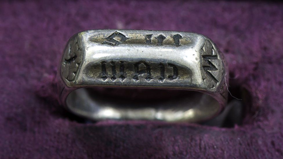 Joan of Arc's ring