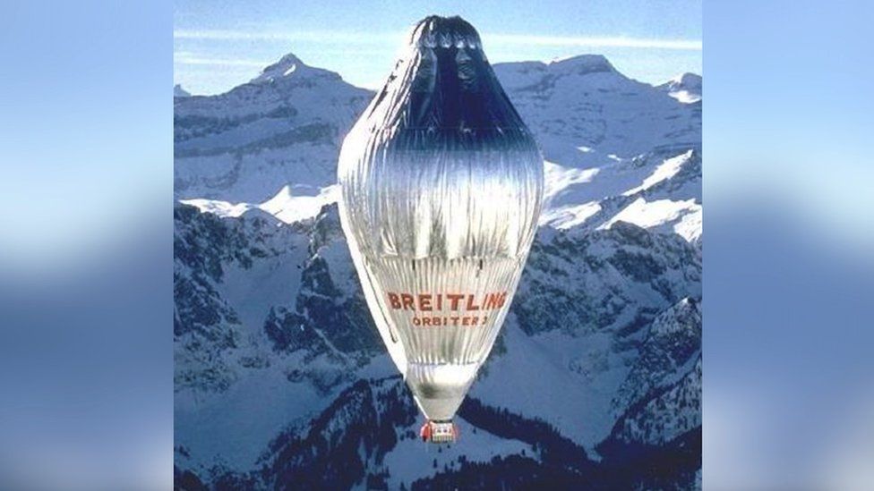 Image of the Breitling Orbiter 3 over the Alps