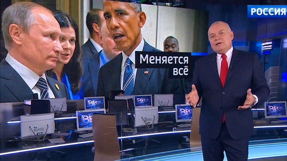 Dmitry Kiselyov in TV studio, 9 Oct 16