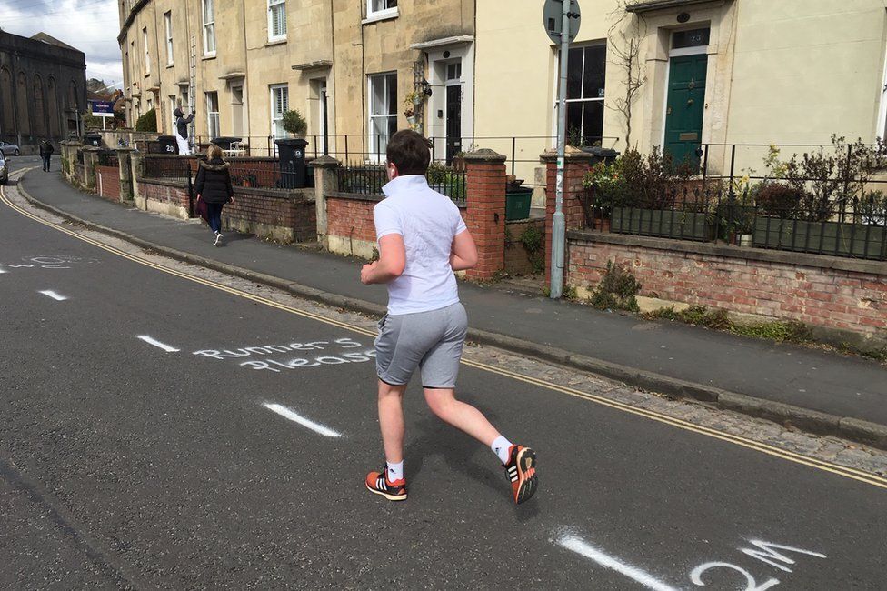 Coronavirus: Bristol street lines to 'urge runners off pavement ...