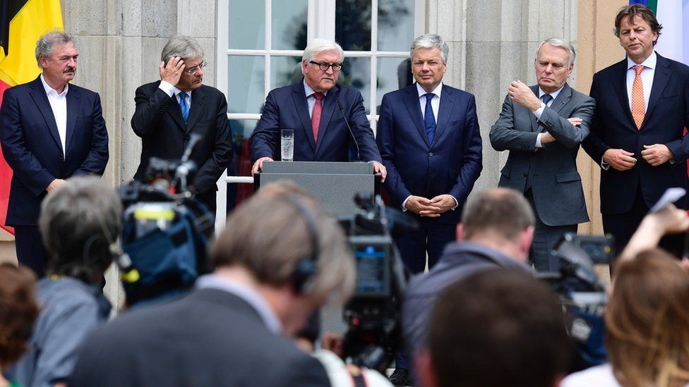 Luxembourg's Foreign minister Jean Asselborn, Italy's Foreign minister Paolo Gentiloni, Germany's Foreign minister Frank-Walter Steinmeier, Belgium's Foreign minister Didier Reynders, France"s Foreign minister Jean-Marc Ayrault and Netherlands" Foreign minister Bert Koenders at a conference