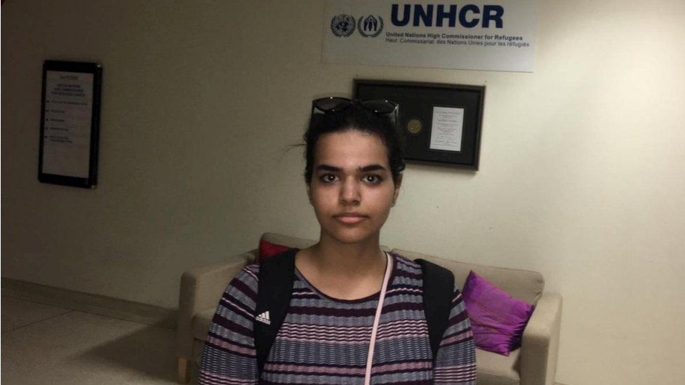 Rahaf Mohammed Al-qunun at the UN building in Bangkok, before departing to the airport