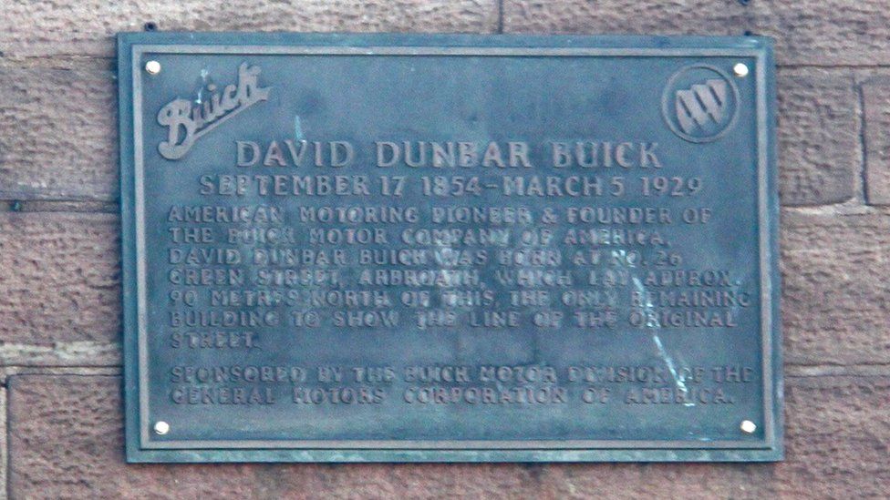 David Buick plaque in Arbroath