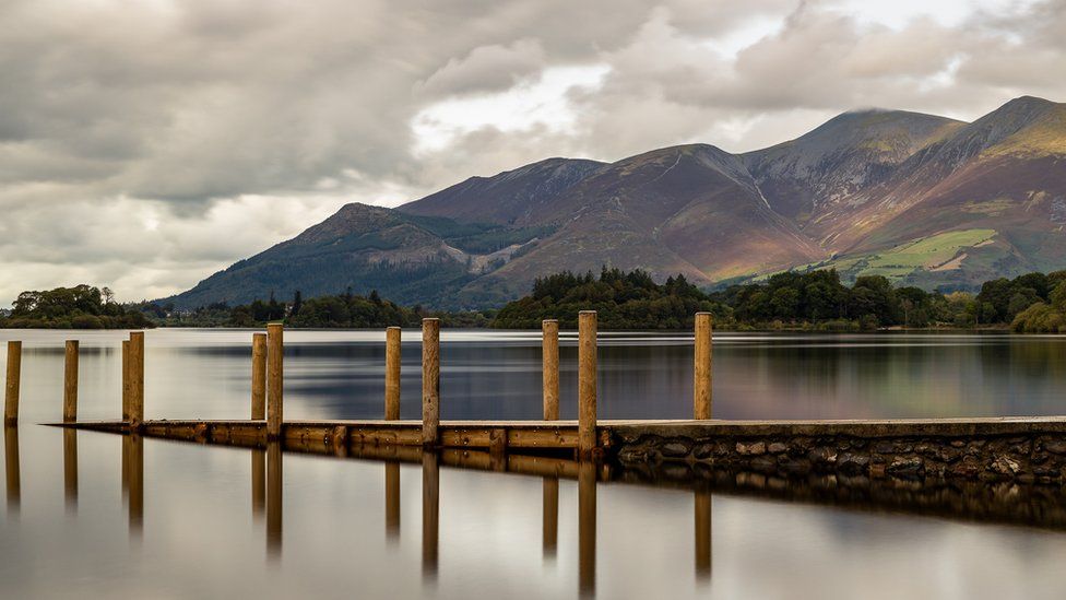 Skiddaw and Ashness jetty on Derwentwater, Lake District National Park