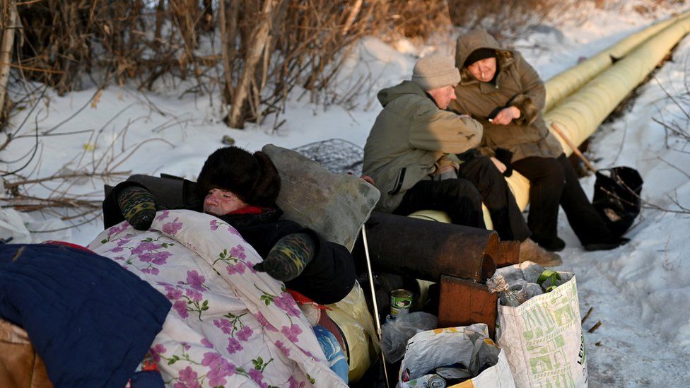 Omsk'taki sıcak borular, evsizler için yaşamla ölüm arasındaki çizgiyi belirliyor