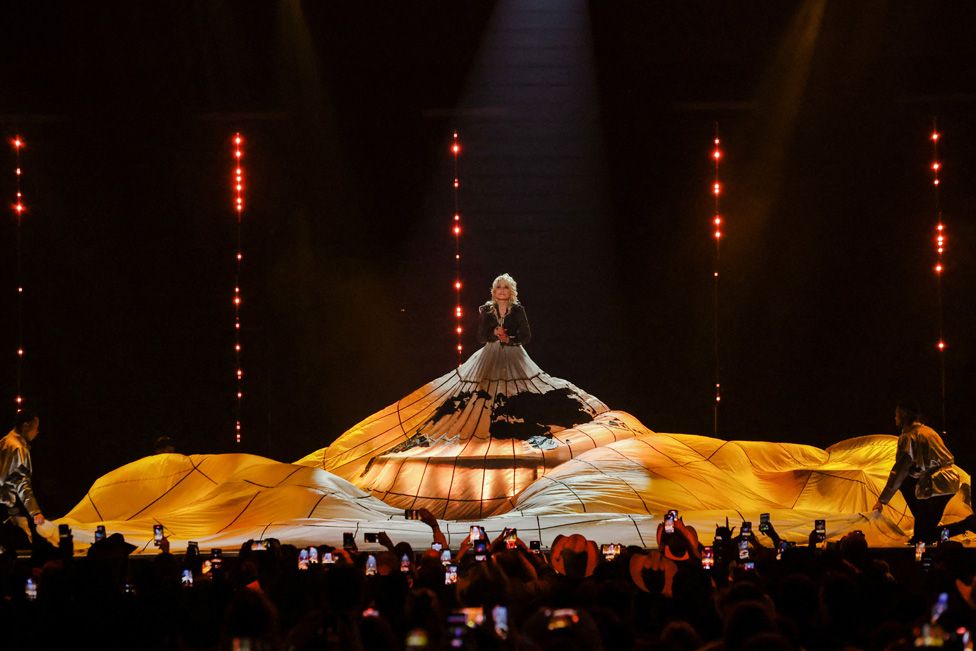 Dolly Parton performs at the 58th Academy of Country Music Awards in Frisco, Texas, U.S. May 11, 2023.