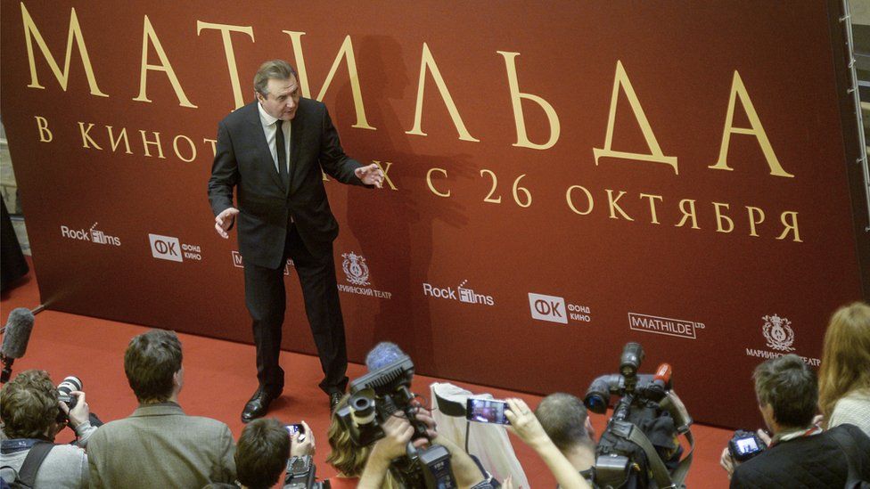 Russian film director Alexei Uchitel speaks to the media before the premiere of his movie 'Matilda', which focuses on Nicholas II's relationship with ballerina Mathilde Kschessinska, at the Mariinsky theatre in Saint Petersburg on October 23, 2017