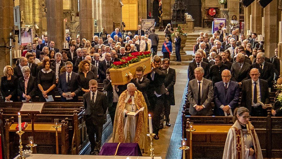 Man United 'Class of '92' attend Eric Harrison funeral BBC News