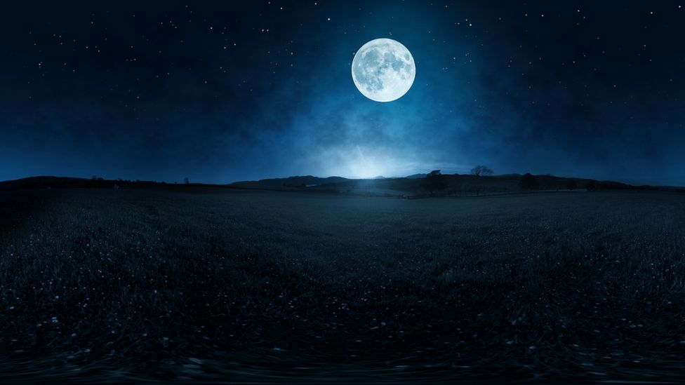 Tyner yw'r lleuad heno... / Tender is the moon tonight...