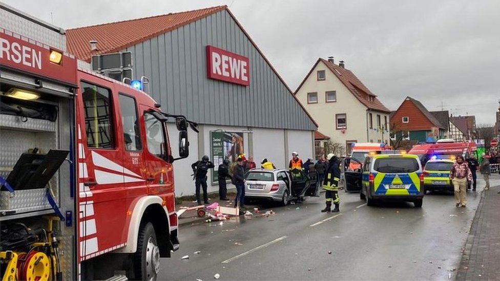 Car incident in Volksmaren