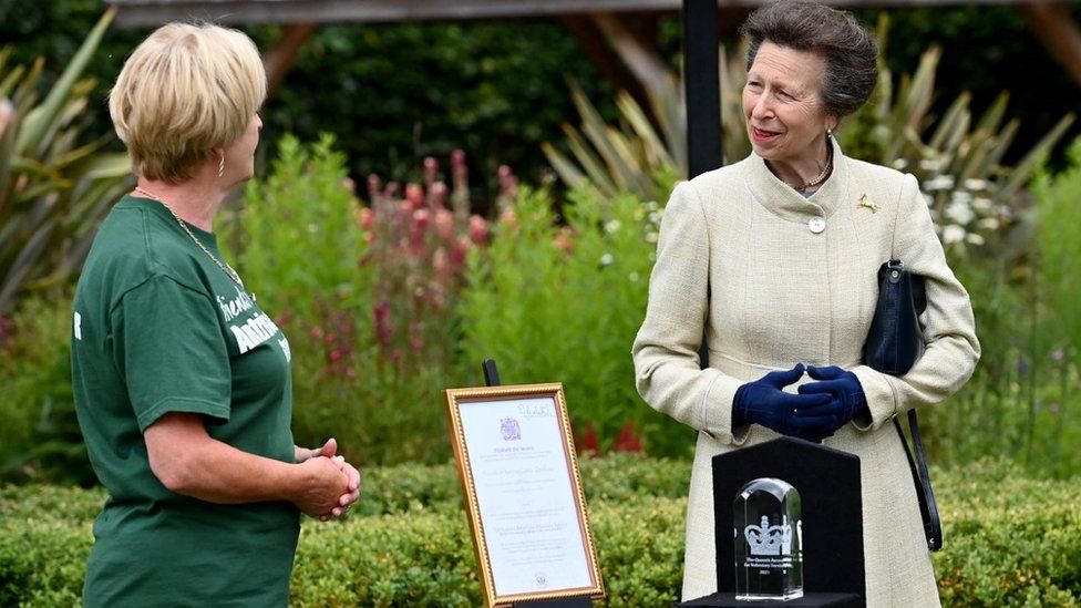 Her Royal highness presented volunteers there with an award for their service to the community